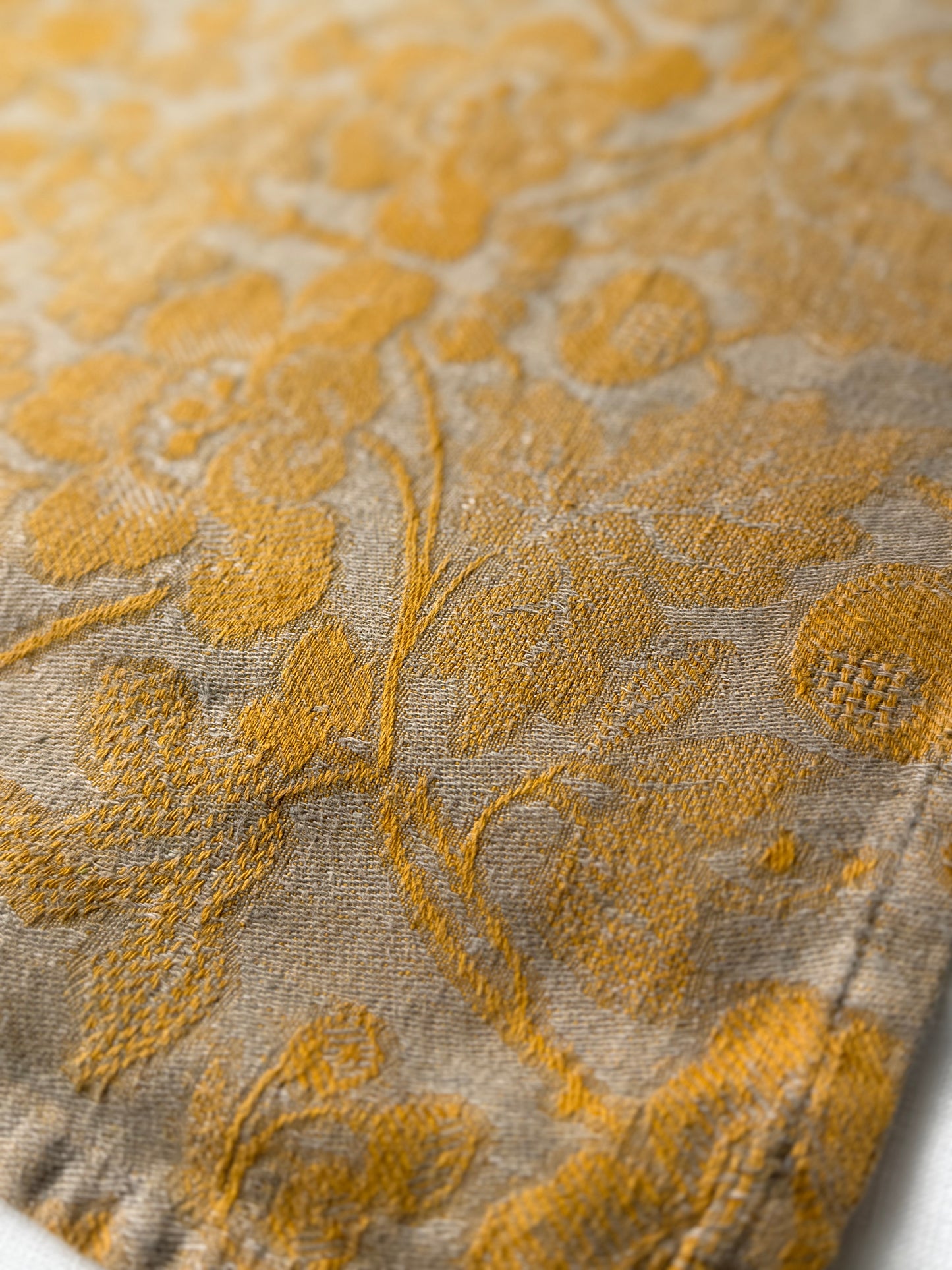 Linen Kitchen Towel- NATURAL WITH YELLOW/GOLD JACQUARD