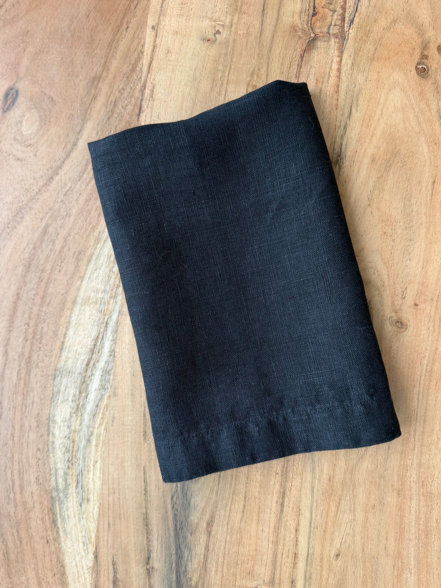 Smooth Linen Napkin- SOLID BLACK
