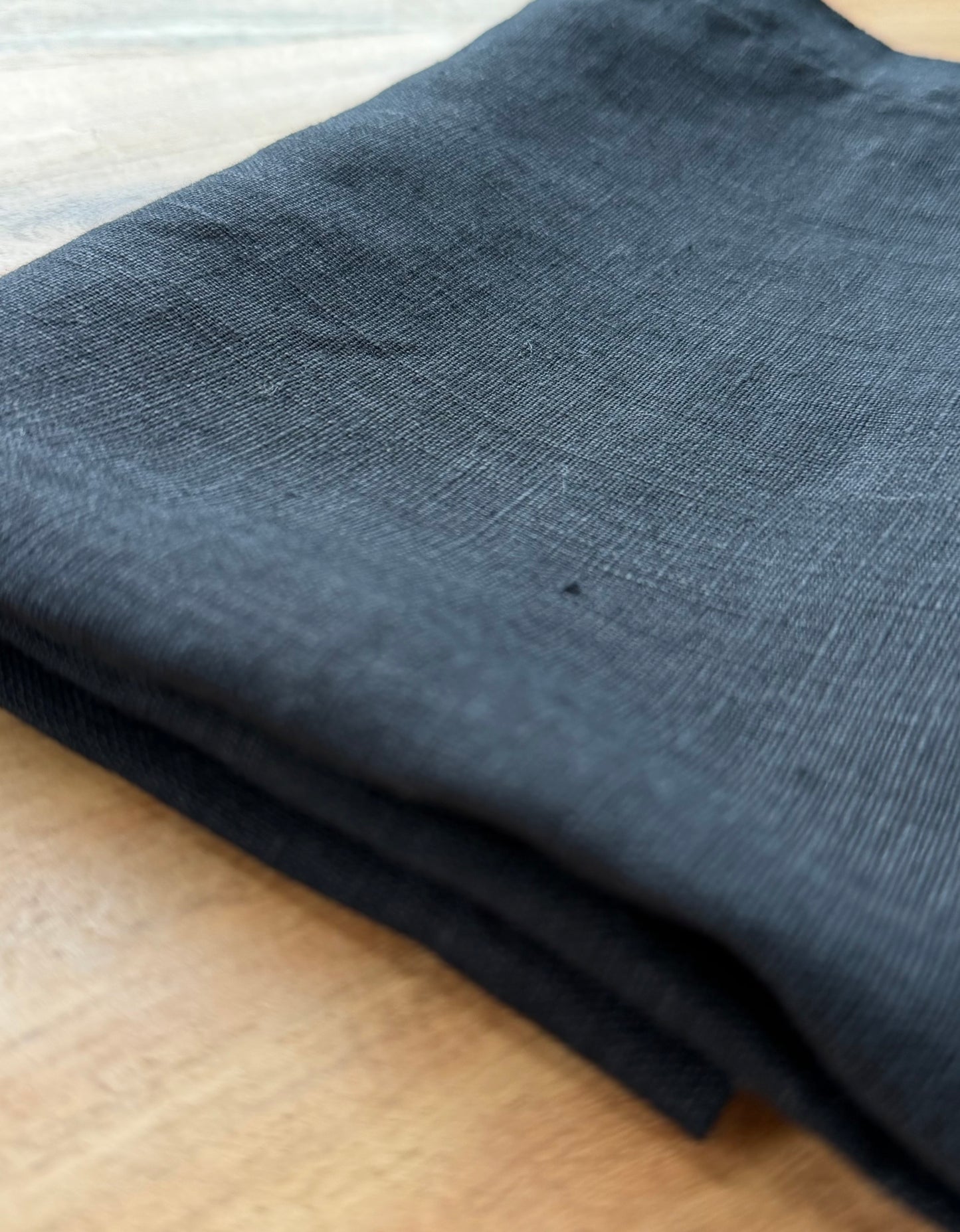 Smooth Linen Napkin- SOLID BLACK