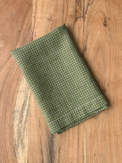 Smooth Linen Napkin- VIBRANT GREEN WITH FINE CREAM CHECK