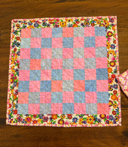 Quilted Checkers and Tic-Tac-Toe game set